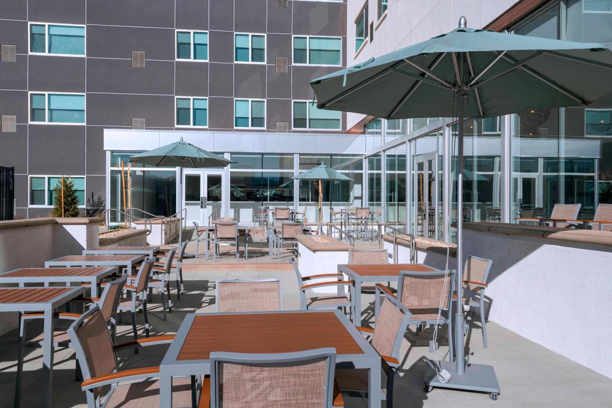 Element Palmdale Otel Dış mekan fotoğraf